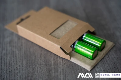 Σχετικά με τις ανεξάρτητες επαναφορτιζόμενες μπαταρίες ιόντων λιθίου που αναπ...